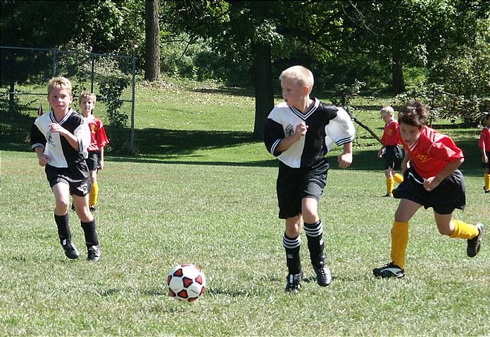 Ryan Playing Soccer for St. Dominic vs. St. Lawrence Pict2922.jpg (109 k)