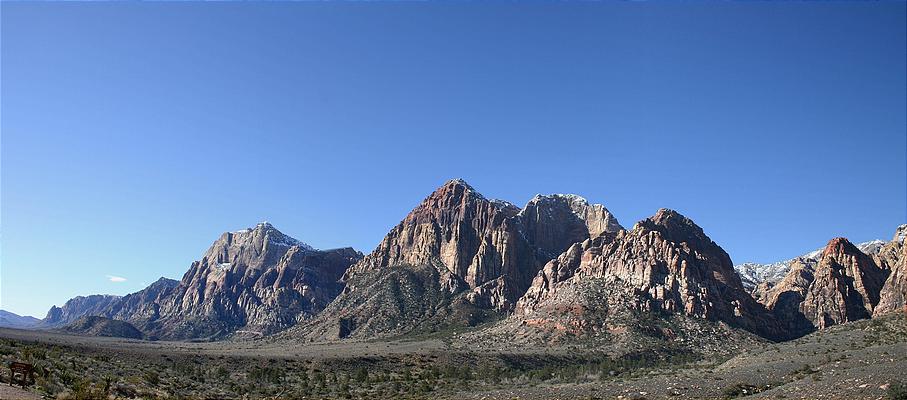 Panoramas of Red Rock Canyon near Las Vegas red_rock_pano12.JPG (63 k)