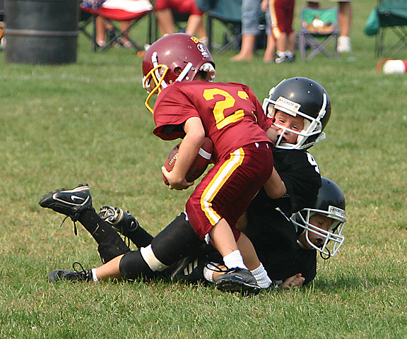 St. Dominic Bandit Football vs. St. Jude IMG_0256.jpg (178 k)