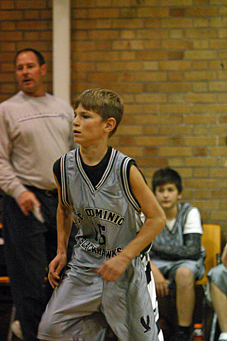 Andrew playing Basketball vs St Mary's IMG_4601.jpg (113 k)