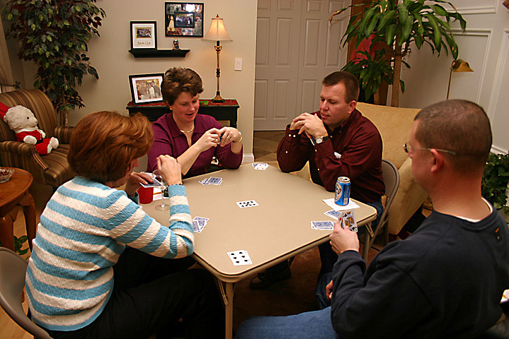 Euchre Party at the Cook's IMG_7818.jpg (171 k)