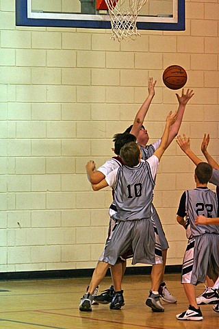 Andrew Playing Basketball vs St. Jude img_8357.jpg (82 k)