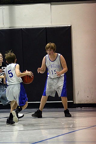 Andrew Playing Basketball vs St. Williams img_5624.jpg (69 k)