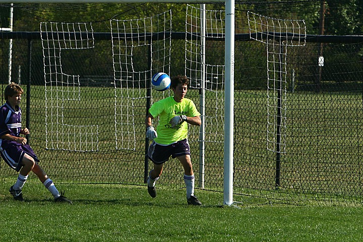 Ryan playing soccer for Elder vs. Lakota East img_3527.jpg (217 k)