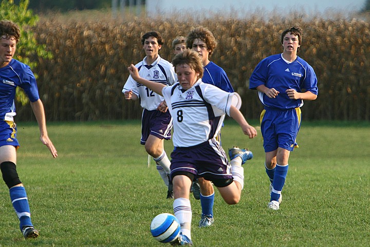 Ryan playing soccer for Elder vs. Moeller img_4506.jpg (158 k)