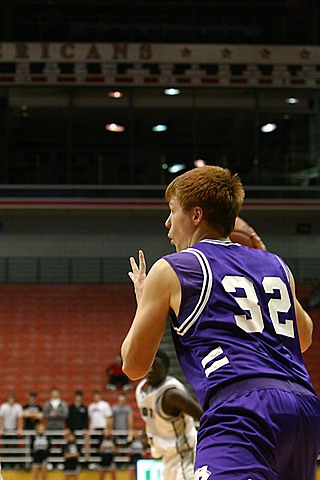 Alex Playing Basketball  for Elder vs Lakota East img_5950.jpg (69 k)