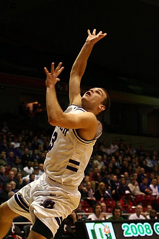 Elder Varsity Basketball vs Woodward img_6773.jpg (67 k)