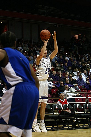 Elder Varsity Basketball vs Woodward img_6808.jpg (78 k)