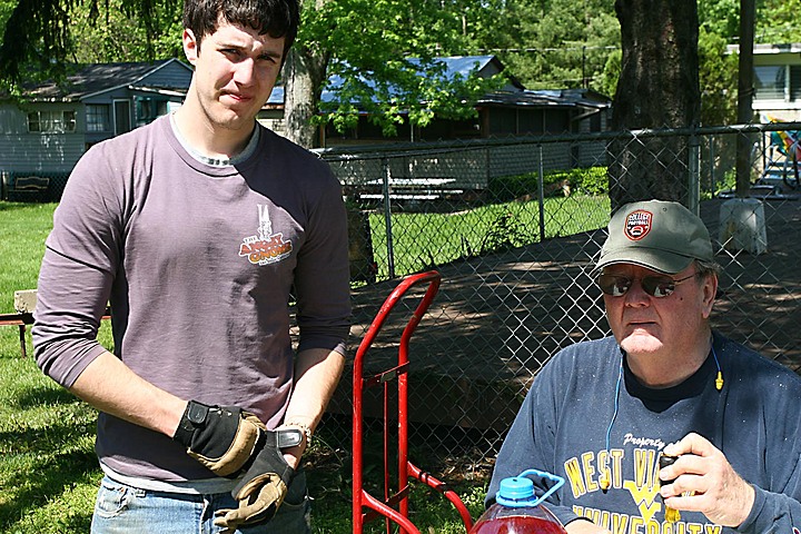 Remodeling Moms Cottage - Saturday img_3684.jpg (203 k)