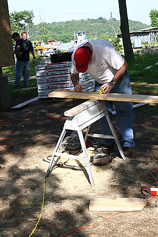 Remodeling Moms Cottage - Saturday img_4041.jpg (106 k)