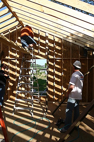 Remodeling Moms Cottage - Saturday img_4072.jpg (115 k)