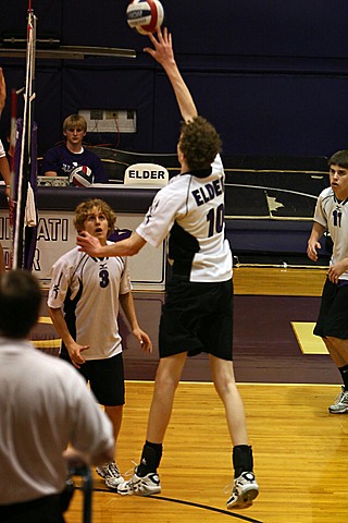 Elder JV Volleyball vs. Lasalle img_4771.jpg (77 k)