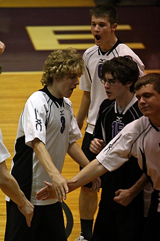 Elder JV Volleyball vs. Lasalle img_4830.jpg (71 k)