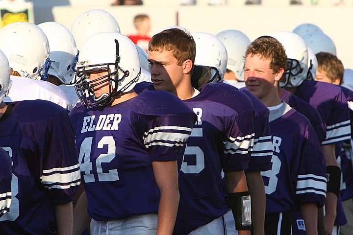 Andrew Playing Freshman Football for Elder vs St. X B img_11261.jpg (127 k)