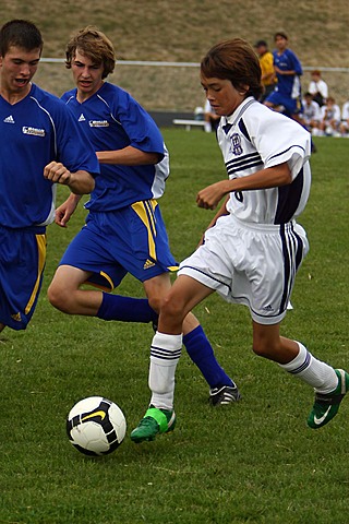 Elder Freshman Soccer vs Moeller img_6044.jpg (90 k)