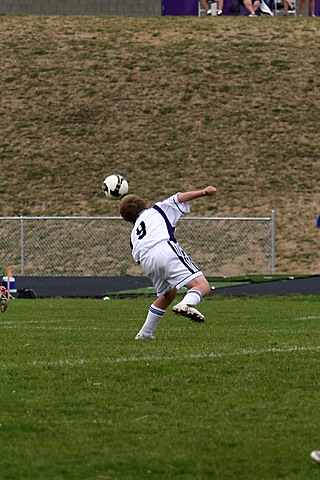 Elder Freshman Soccer vs Moeller img_6159.jpg (84 k)