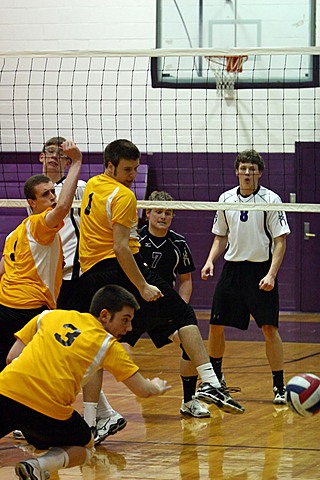 Elder Varsity Volleyball vs Centerville img_7900.jpg (90 k)