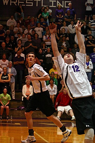 Elder Varsity Volleyball vs Centerville img_8046.jpg (91 k)