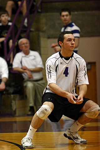 Elder Varsity Volleyball vs Centerville img_8063.jpg (71 k)