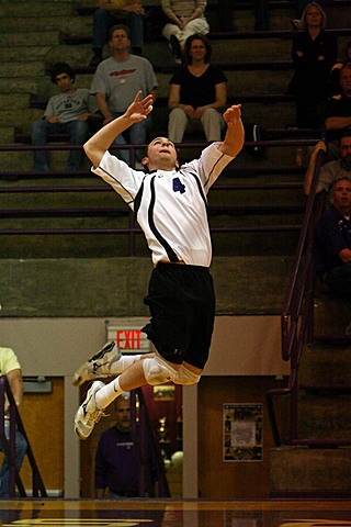 Elder Varsity Volleyball vs Centerville img_8068.jpg (70 k)