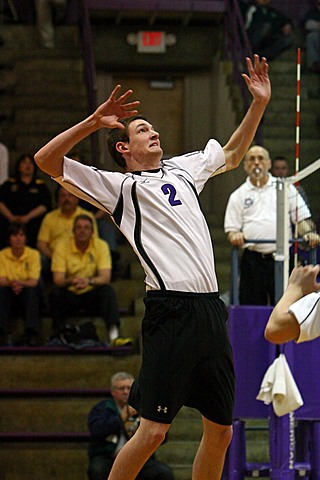 Elder Varsity Volleyball vs Centerville img_8139.jpg (71 k)