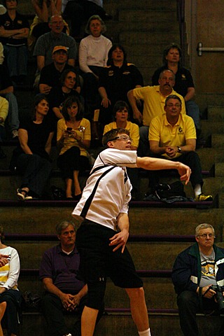 Elder Varsity Volleyball vs Centerville img_8157.jpg (75 k)