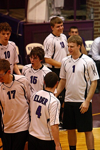 Elder Varsity Volleyball vs Centerville img_8679.jpg (83 k)