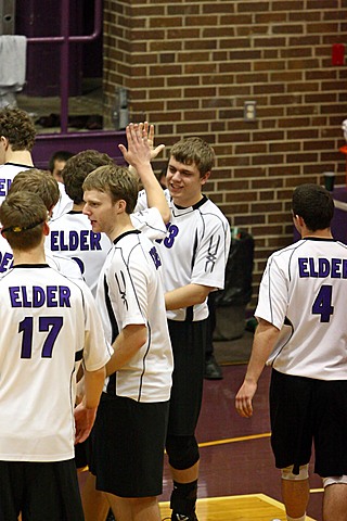 Elder Varsity Volleyball vs Centerville img_8684.jpg (86 k)