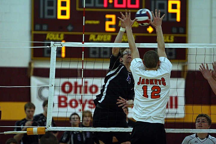 Elder Varsity Volleyball vs Mt. Vernon in State Quarter Finals img_8202.jpg (127 k)