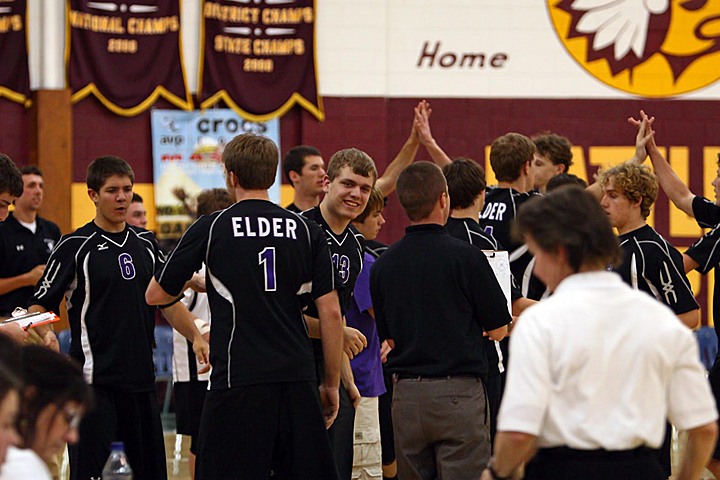 Elder Varsity Volleyball vs Mt. Vernon in State Quarter Finals img_8305.jpg (128 k)