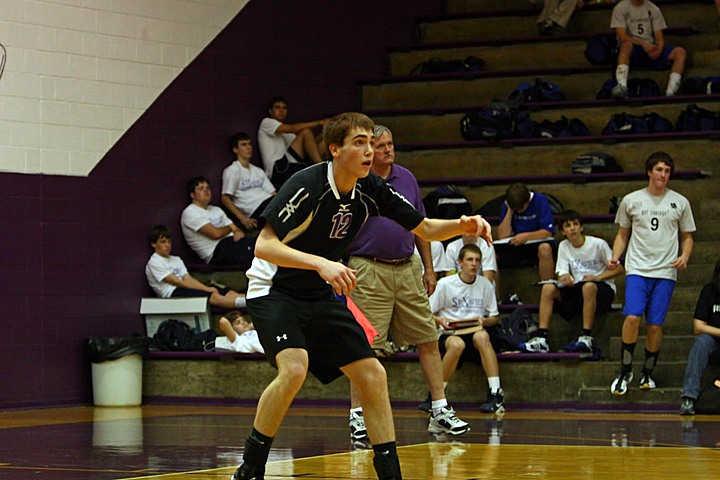 Ryan Playing Volleyball for Elder JV vs. St. Xavier img_7270.jpg (121 k)