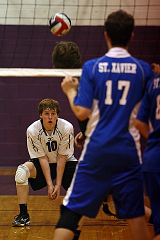 Ryan Playing Volleyball for Elder JV vs. St. Xavier img_7661.jpg (66 k)