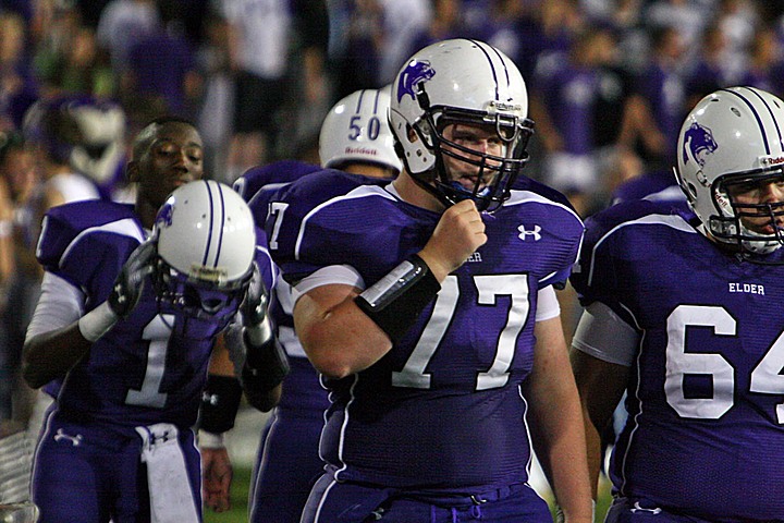 Elder Varsity Football vs. East St. Louis - part 1 img_6346.jpg (149 k)