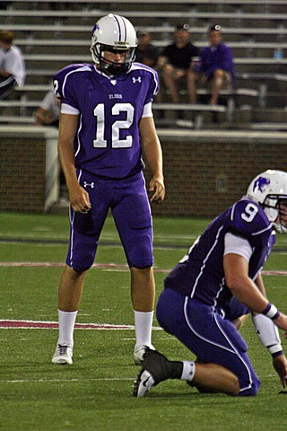 Elder Varsity Football vs. East St. Louis - part 2 img_6793.jpg (86 k)