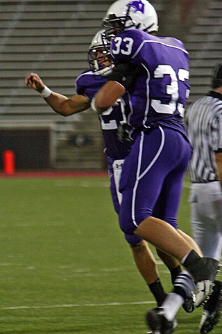 Elder Varsity Football vs. East St. Louis - part 2 img_6834.jpg (73 k)