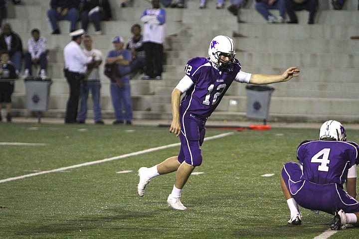 Elder Varsity Football vs West Hi img_7689.jpg (84 k)