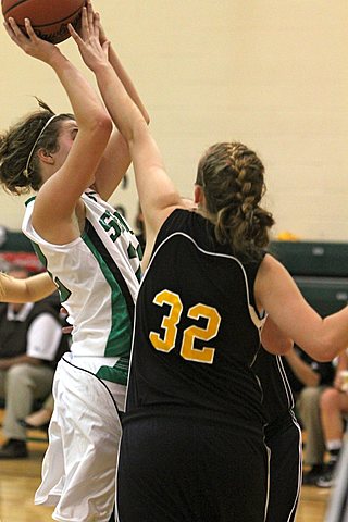 Seton Varsity Basketball vs McAuley img_9376.jpg (38 k)