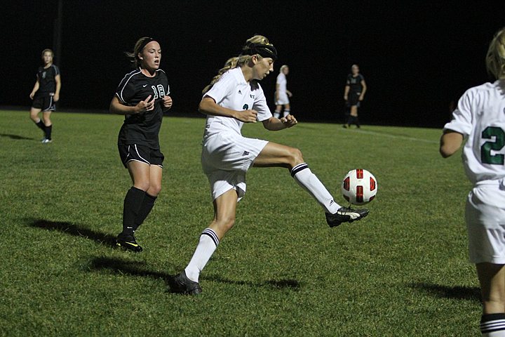 Seton Varsity Soccer vs Ursuline Academy img_9313.jpg (89 k)