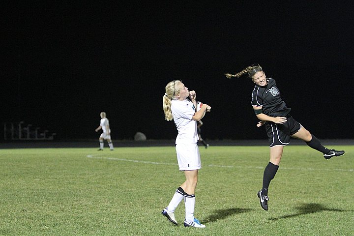 Seton Varsity Soccer vs Ursuline Academy img_9698.jpg (68 k)