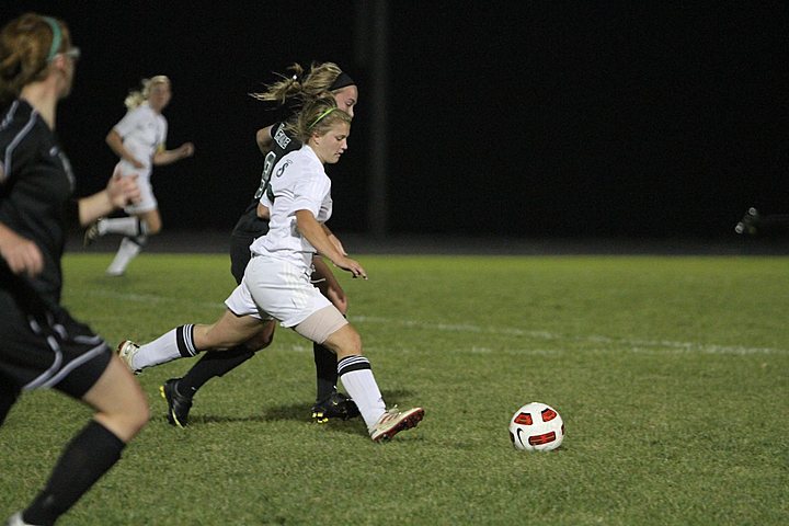 Seton Varsity Soccer vs Ursuline Academy img_9770.jpg (66 k)