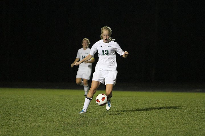 Seton Varsity Soccer vs Ursuline Academy img_9834.jpg (62 k)