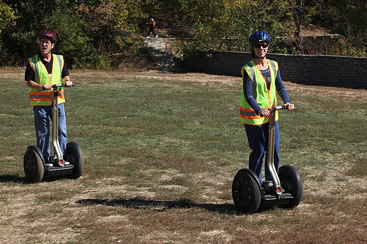 Sanger & Eby Anniversary Outing : Riding Segways img_1807.jpg (136 k)