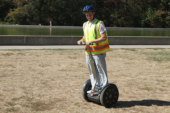 Sanger & Eby Anniversary Outing : Riding Segways img_2006.jpg (105 k)