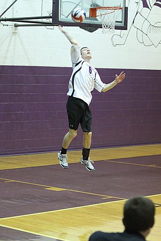 Elder Junior Varsity Volleyball vs Alter img_7072.jpg (37 k)