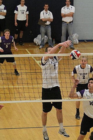 Ryan playing for Elder Varsity Volleyball in the State College Invitational img_4107.jpg (45 k)