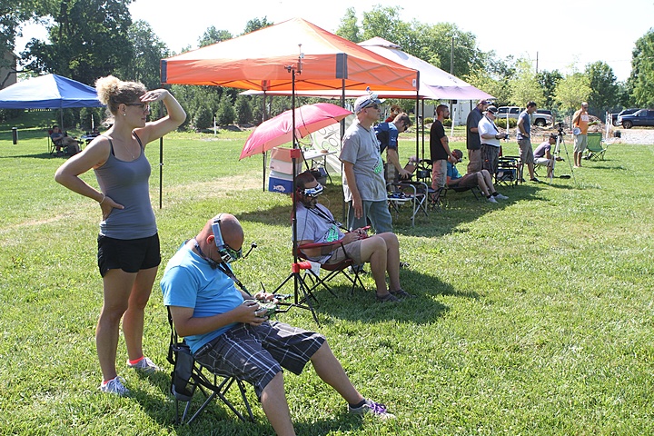 Cincinnati Quad Racers 25 to Life FPV Race img_9012.jpg (247 k)