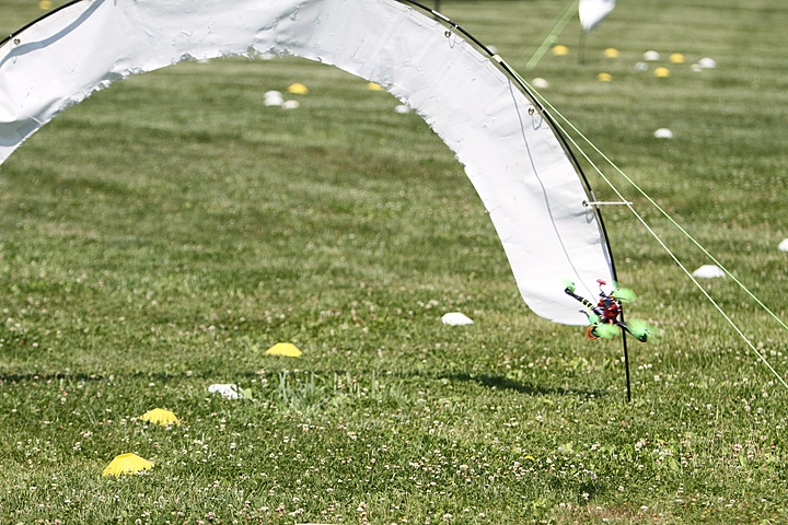 Cincinnati Quad Racers 25 to Life FPV Race img_9146.jpg (196 k)